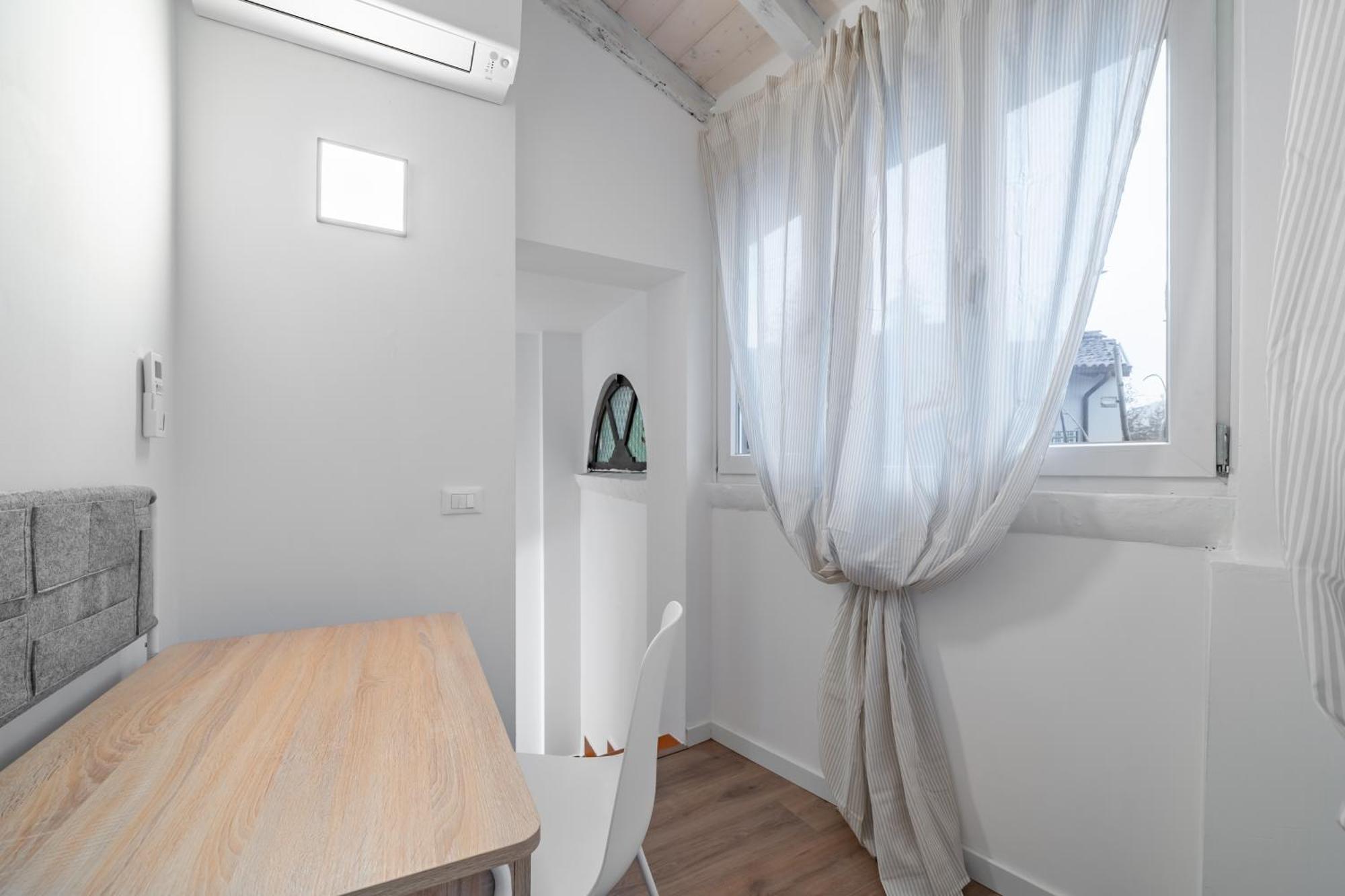 Апартаменты Cascina Conicchio - Metro Station - By Host4U Брешия Экстерьер фото