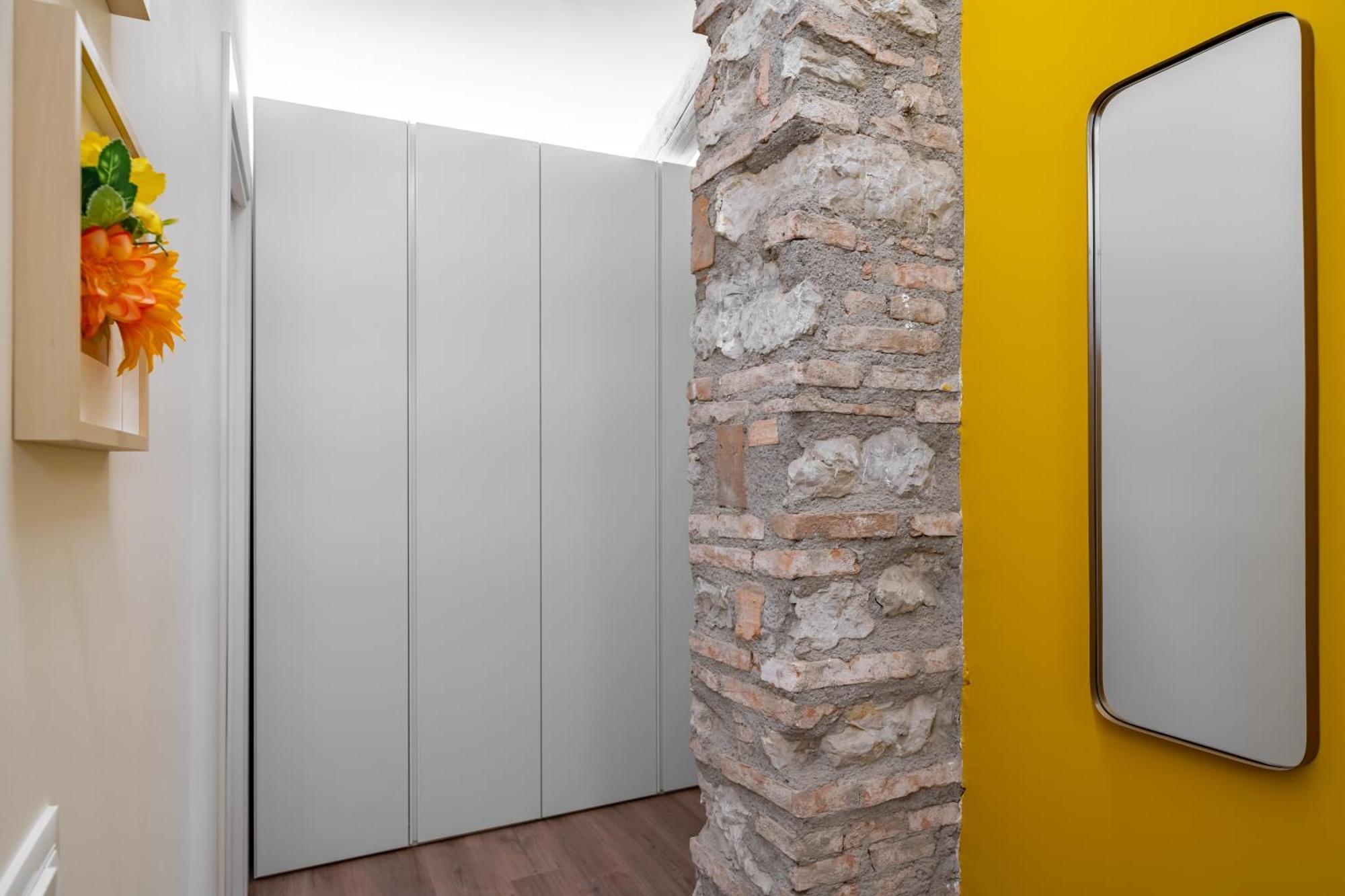 Апартаменты Cascina Conicchio - Metro Station - By Host4U Брешия Экстерьер фото